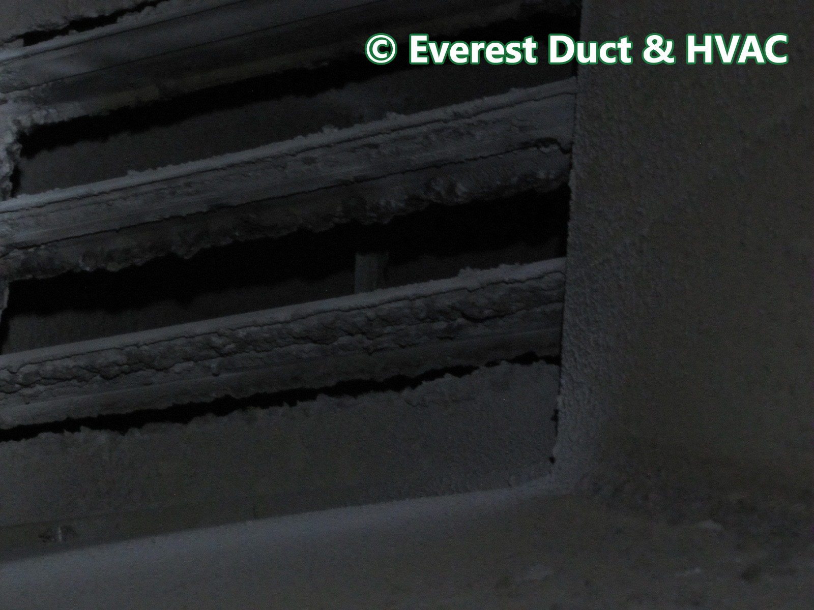 Dust Buildup in Commercial Ducts